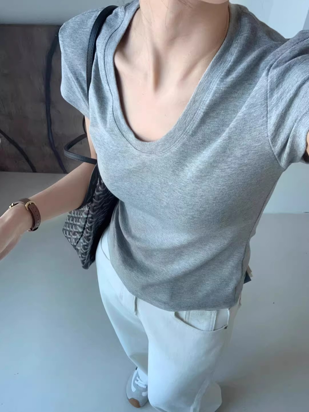 U 넥 어깨 짧은 소매 티셔츠 여성 여름 슬림 피팅 우 - Fashion Streetwear 리뷰 및 가격
